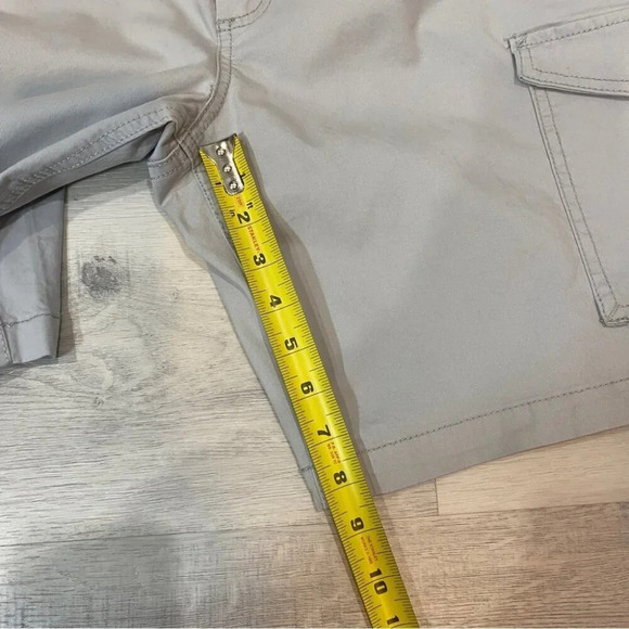 NWT Van Heusen Cargo Shorts 36 Stretch Cotton 8in Inseam- Stone Grey - Picture 11 of 16